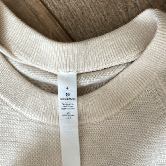 Lululemon sweater - Picture 2 of 3